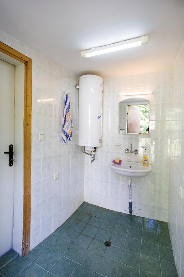Villa Хаджикольовата Къща à Medven Extérieur photo